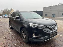 Obsidianschwarz metallic (metallic) Gebraucht 2019 Ford Edge Titanium SUV | 13.989 €