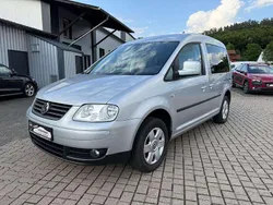 Reflexsilber metallic Gebraucht 2010 VW Caddy Team Van / Kleinbus | 4.990 € (Guter Preis)
