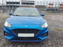 Blau Gebraucht 2019 Ford Focus ST-Line Limousine | 14.000 € (Guter Preis)