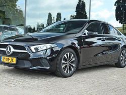 Schwarz Gebraucht 2022 Mercedes A180 Business Limousine | 19.392 € (Fairer Preis)
