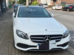Weiß Gebraucht 2019 Mercedes E200 Limousine | 21.000 €