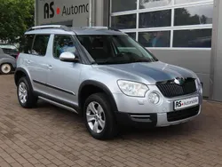 Silber Gebraucht 2013 Skoda Yeti SUV | 10.990 € (Guter Preis)