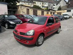 Rot Gebraucht 2003 Renault Clio II Kleinwagen | 1.399 € (Guter Preis)