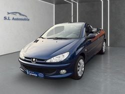Blau Gebraucht 2006 Peugeot 206 Cabrio | 2.790 € (Teuer)