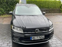 Schwarz Gebraucht 2018 VW Tiguan Highline SUV | 21.000 € (Superpreis)