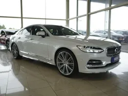 Weiß Gebraucht 2016 Volvo S90 Inscription Limousine | 22.910 € (Guter Preis)