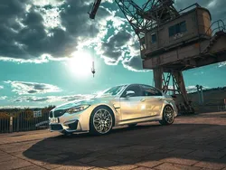 Silber Gebraucht 2015 BMW M3 Limousine | 59.999 €
