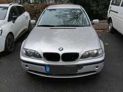 Grau Gebraucht 2004 BMW 320 Limousine | 3.200 € (Guter Preis)