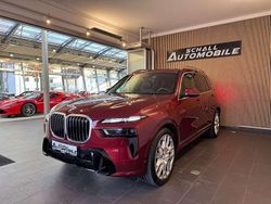 Rubinrot ii metallic Gebraucht 2024 BMW X7 M Sport SUV | 89.690 € (Guter Preis)