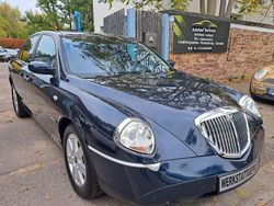 Blau Gebraucht 2003 Lancia Thesis Limousine | 3.999 €