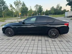 Schwarz Gebraucht 2017 BMW 520 Sport Line Limousine | 25.999 € (Fairer Preis)