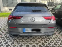 Grau Gebraucht 2020 Mercedes CLA180 Shooting Brake Kombi | 24.500 € (Fairer Preis)