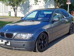 Grau Gebraucht 2001 BMW 330 Performance Limousine | 8.100 € (Fairer Preis)