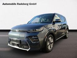 Grau (gravitygrau me) Gebraucht 2024 Kia Soul EV Inspiration SUV | 37.943 € (Teuer)