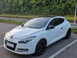 Weiß Gebraucht 2013 Renault Mégane Coupé GT Coupé | 8.999 €
