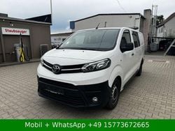 Weiß Gebraucht 2018 Toyota Proace Comfort Van | 8.999 € (Etwas zu teuer)