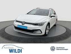 Weiß Gebraucht 2021 VW Golf VIII Life Kombi | 19.760 € (Etwas zu teuer)