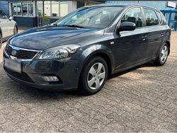 Grau Gebraucht 2010 Kia Ceed Kleinwagen | 4.249 € (Superpreis)