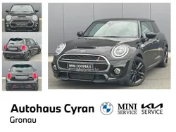Schwarz Gebraucht 2020 Mini John Cooper Works Kleinwagen | 24.750 € (Fairer Preis)