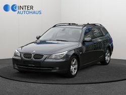 Grau Gebraucht 2007 BMW 530 Kombi | 9.990 € (Teuer)