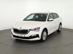 Weiß Gebraucht 2024 Skoda Scala Kleinwagen | 18.900 € (Fairer Preis)