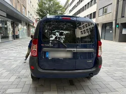 Blau Gebraucht 2007 Dacia Logan Limousine | 1.200 € (Fairer Preis)