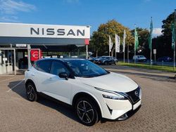 Weiß Gebraucht 2023 Nissan Qashqai Tekna SUV | 28.495 € (Fairer Preis)