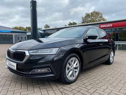 Schwarz Gebraucht 2020 Skoda Octavia First Edition Kombi | 19.500 € (Fairer Preis)