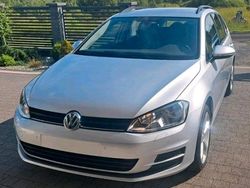 Silber Gebraucht 2015 VW Golf VII Kombi | 9.750 € (Fairer Preis)