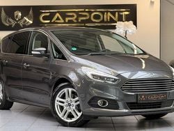 Grau Gebraucht 2015 Ford S-MAX Titanium Van / Kleinbus | 13.199 € (Fairer Preis)
