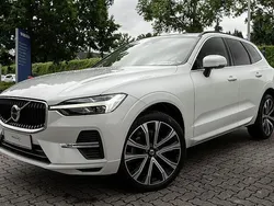 Weiß Gebraucht 2022 Volvo XC60 Momentum SUV | 31.890 €