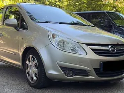 Gelb Gebraucht 2007 Opel Corsa Cosmo Limousine | 1.950 € (Guter Preis)