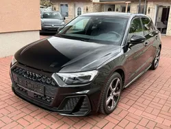 Schwarz Gebraucht 2023 Audi A1 Sportback S-Line Kleinwagen | 25.950 € (Fairer Preis)