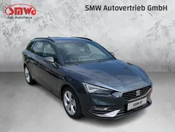 Magnetic grau Gebraucht 2024 Seat Leon Kombi | 31.660 € (Etwas zu teuer)
