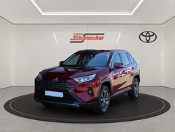 Rot Gebraucht 2021 Toyota RAV4 Hybrid Team SUV | 30.990 € (Guter Preis)