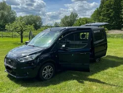 Schwarz Gebraucht 2018 Ford Grand Tourneo Connect Van / Kleinbus | 14.799 € (Superpreis)