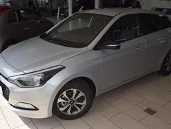 Silber Gebraucht 2018 Hyundai i20 Passion Kleinwagen | 10.750 € (Fairer Preis)