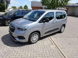 Silber Gebraucht 2021 Opel Combo Life Edition Kombi | 21.600 € (Fairer Preis)