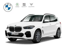 Weiss Gebraucht 2022 BMW X5 M Sport SUV | 58.350 € (Guter Preis)