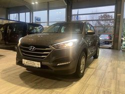 Moon rock mineraleffekt (metallic) Gebraucht 2017 Hyundai Tucson SUV | 14.980 € (Fairer Preis)