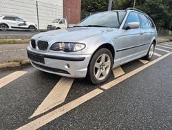 Silber Gebraucht 2004 BMW 316 Kombi | 1.000 €