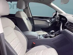 Schwarz Gebraucht 2023 VW Touareg SUV | 60.849 € (Superpreis)