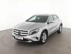 Grau Gebraucht 2015 Mercedes GLA180 Urban SUV | 15.790 € (Fairer Preis)