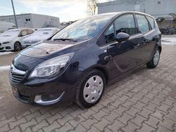Schwarz Gebraucht 2015 Opel Meriva Style Van / Kleinbus | 8.100 € (Fairer Preis)