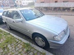Silber Gebraucht 1998 Mercedes C200 Classic Kombi | 1.300 € (Superpreis)