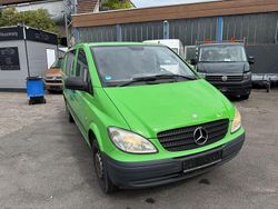 Grün Gebraucht 2009 Mercedes Vito Van | 5.990 € (Guter Preis)