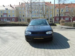 Blau Gebraucht 2003 VW Golf IV Kombi | 2.499 € (Fairer Preis)