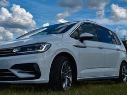 Weiß Gebraucht 2017 VW Touran R-line Van / Kleinbus | 16.500 € (Superpreis)