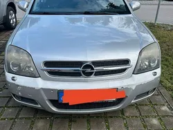 Silber Gebraucht 2003 Opel Vectra Sport Limousine | 2.100 € (Guter Preis)