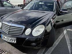 Schwarz Gebraucht 2008 Mercedes E200 Kombi | 5.500 € (Guter Preis)